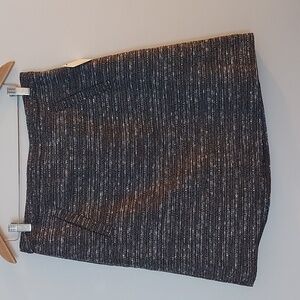 NWT Halogen A Line Mini/Midi Skirt Textured with Zip Back Size 10